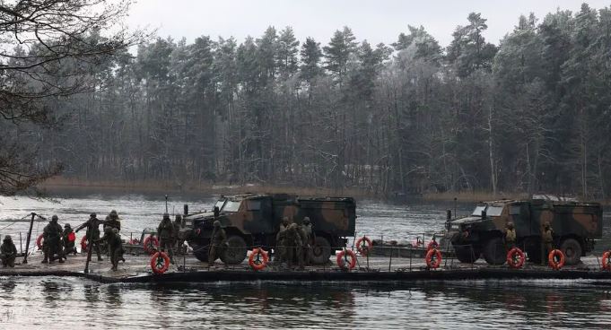 STËRVITJA USHTARAKE MË E MADHE QË NGA LUFTA E FTOHTË/ NATO “mobilizon” 90 mijë ushtarë
