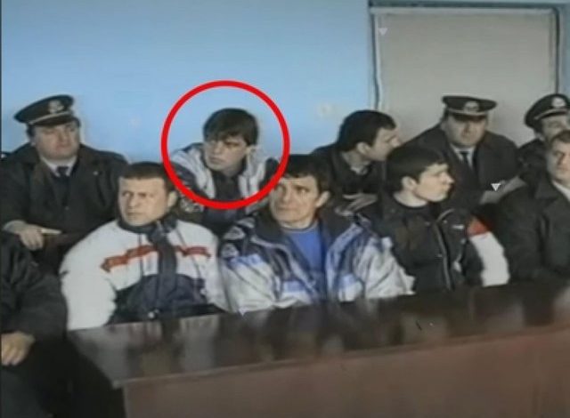 DJALI IU EKZEKUTUA ME SNAJPER/ I njohur me nofkën “buzëderri”, publikohet FOTO e Sokol Sinomatit, ish-anëtarit të bandës së Gaxhait