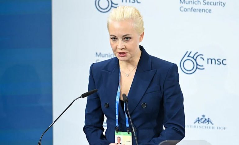 BËRI PËRGJEGJËS PUTIN PËR VDEKJEN E BASHKËSHORTIT/ Analiza e BILD: A do t’i shtohet Yulia Navalny listës së kundërshtarëve të liderit rus?