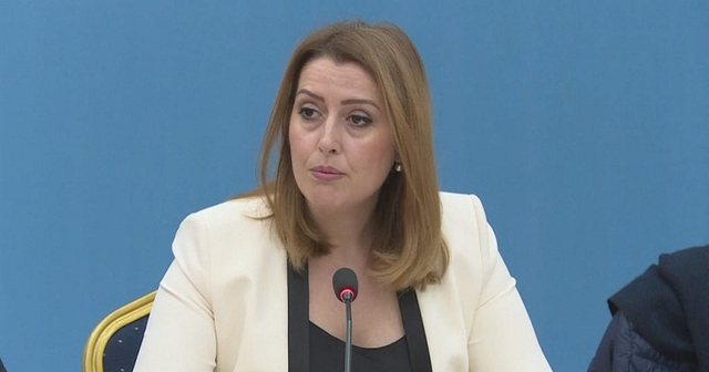 “STERILIZIMI”/ Ministrja Ogerta Manastirliu paraqitet në SPAK