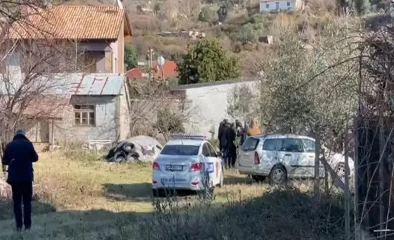 DETAJET/ Si e vrau vajza babanë në Durrës! E lidhi, e mbështolli me batanije dhe e varrosi në oborr
