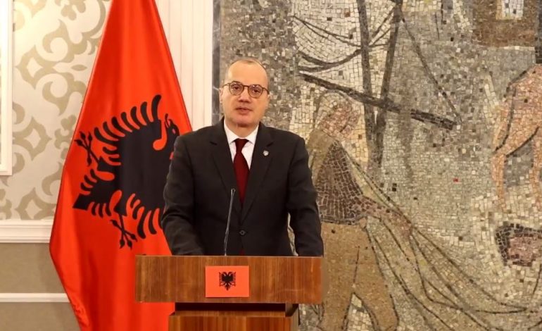 DY VITE NGA AGRESIONI RUS/ Ministri Hasani: Ukraina meriton të gjithë solidaritetin tone. Më 28 shkurt samiti në Tiranë