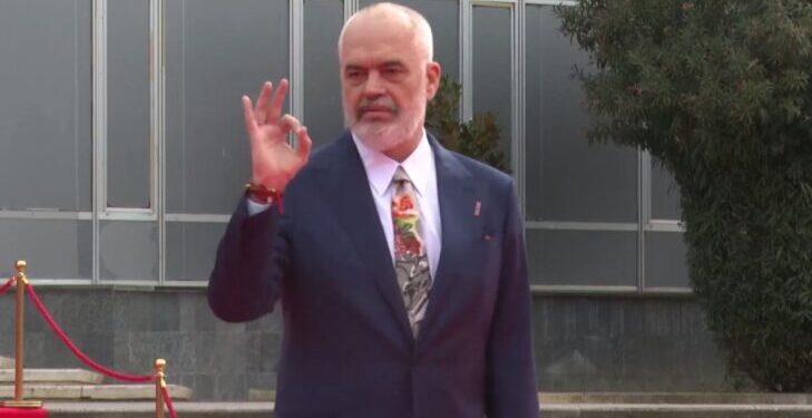 “KUSH ËSHTË BECCHETI?” Rama replika me gazetarin italian: Zero para do të marrë