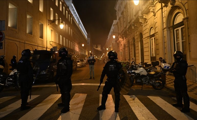 PORTUGALI/ Protesta nga ekstremi i djathtë “kundër islamizimit të Evropës”