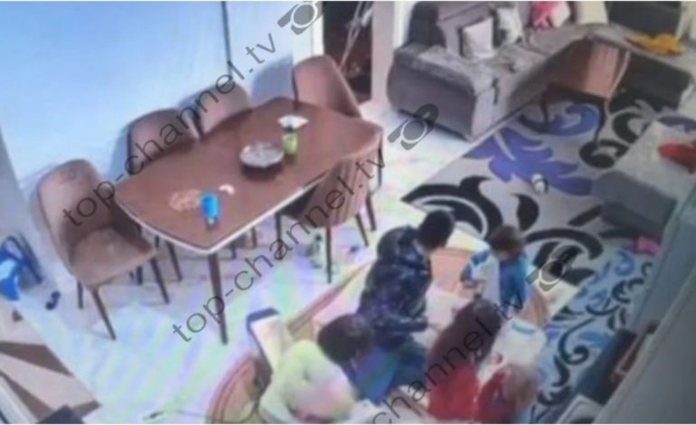 PAMJET NGA KAMERAT E SIGURISË/ Asqeri Mandri lë në mes lojën me vajzat e mitura dhe dhunon gruan
