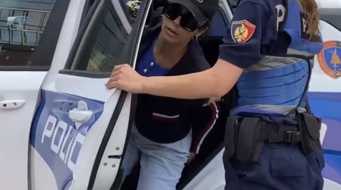 “DO TË TË HELMOJNË NË BURG”/ Alma Kaçi pasi u dënua për prostitucion: Hodhën baltë mbi mua