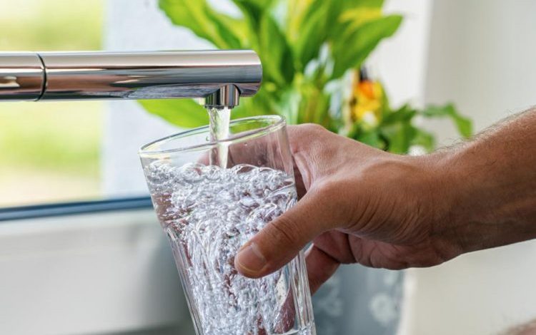 UJI I PIJSHËM/ Institucionet: Ndryshimet klimatike po bëhen shqetësuese për rezervat