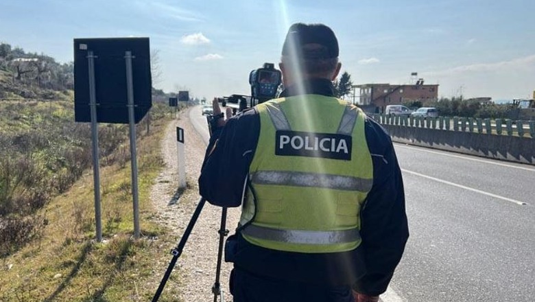 ME SHPEJSTËSI “SKËTERRË”/ Ja sa gjoba u vendosën gjatë javës në Tiranë. 14 shoferë u arrestuan