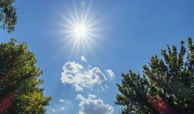 PARASHIKIMI I MOTIT/ Dita e sotme do të jetë me kthjellime, ngrica dhe akull në zonat malore. Temperaturat me rënie në mëngjes