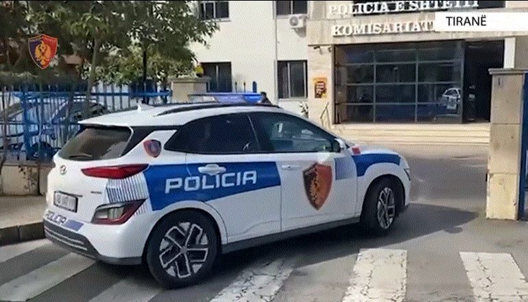 NDODH NË TIRANË/ Përndoqi për rreth 1 vit një vajzë, në pranga 27-vjeçari nga Dibra