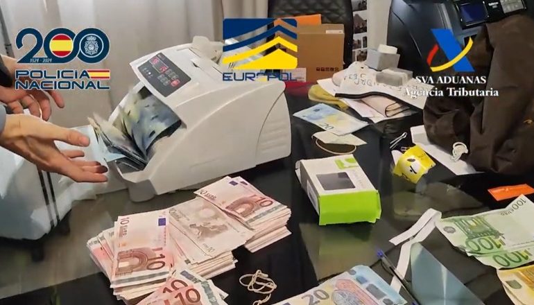 GODITET RRJETI QË FURNIZONTE ME KOKAINË BE-NË/ 31 të arrestuar! Një shqiptar trafikonte drogën nga Kolumbia në Ekuador e më pas në Evropë