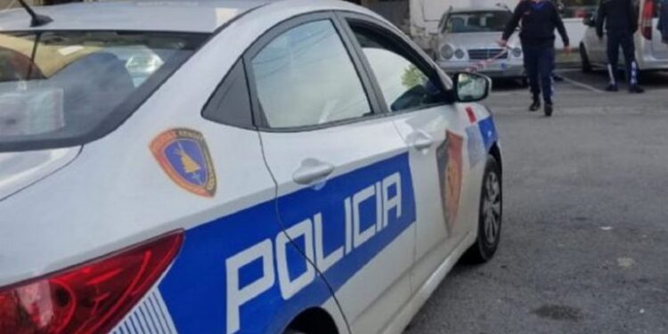 DETAJET E PARA/ Të shtëna me armë zjarri drejt një automjeti në Shkodër