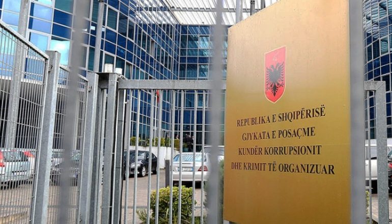 DOSJA 5D/ Ish-zyrtarët e bashkisë Tiranë njihen sot me masën e sigurisë