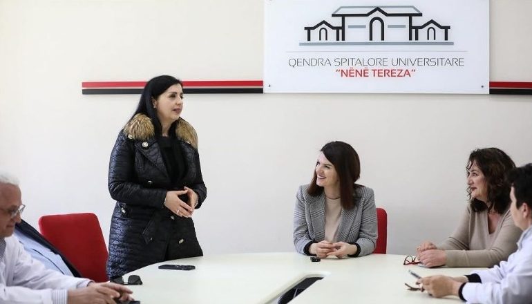 PROFILI/ Kush është Alma Cani, drejtoresha e re e QSUT