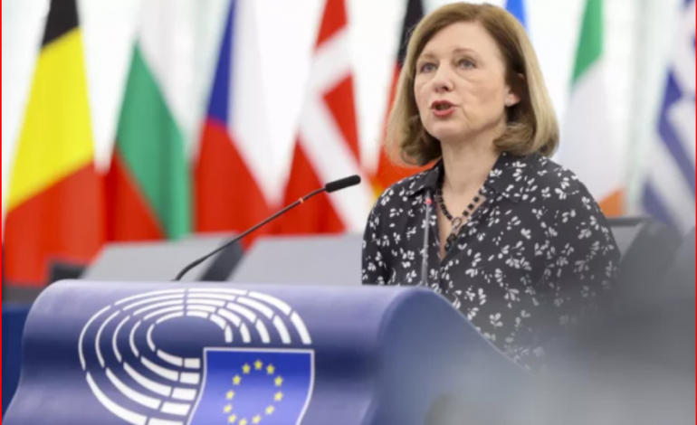 PARALAJMËRIMI I BE-SË MIRATON AKTIN EUROPIAN PËR LIRINË E MEDIAS/ Çfarë parashikon ai për vendet anëtare