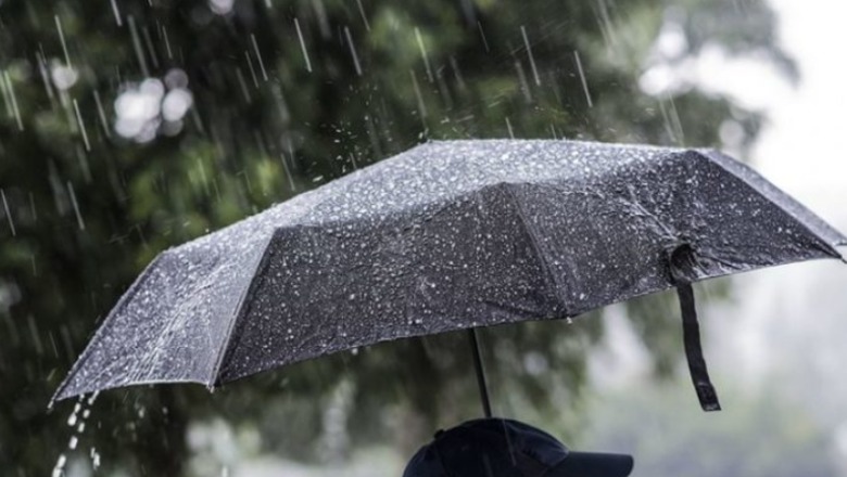 PARASHIKIMI I MOTIT/ Vranësira dhe reshje shiu në disa zona