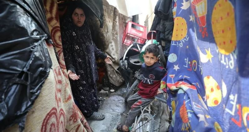 ALARMON OKB: Fëmijët po vdesin urie në Gazën veriore, situata dramatike