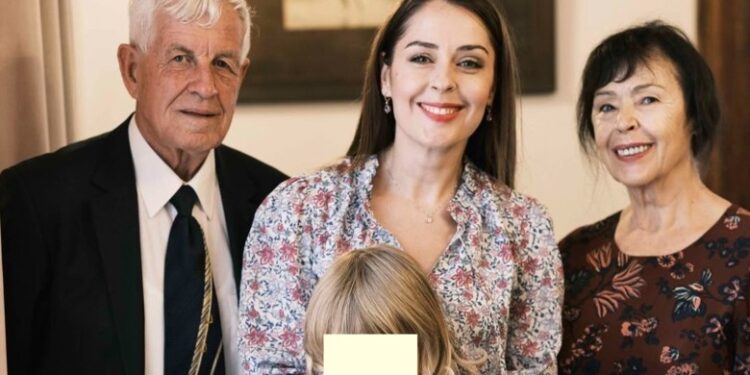 “S’QËNDROJ DOT NË KËMBË…”/ Dëshmia e babait të Elia Zaharias kundër Princit: Më ka dhunuar, është dy metra i gjatë