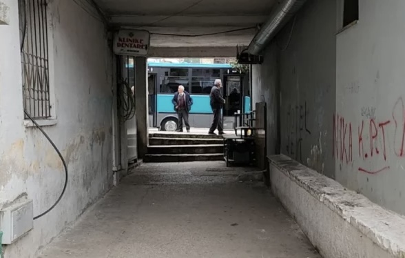 “MË NGACMONTE MOTRËN”/ Zbardhen detaje nga plagosja e 15-vjeçarit në Gjirokastër