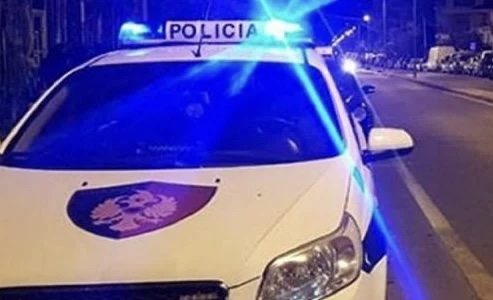 TRANSPORTONTE KOKAINË/ Tentoi t’i shpëtonte postbllokut dhe përplas policët me makinë, plagoset nga efektivi trafikanti në Tiranë