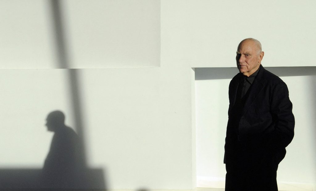 E TRISHTË/ Ndahet nga jeta në moshë 85-vjeçare skulptori i famshëm amerikan Richard Serra