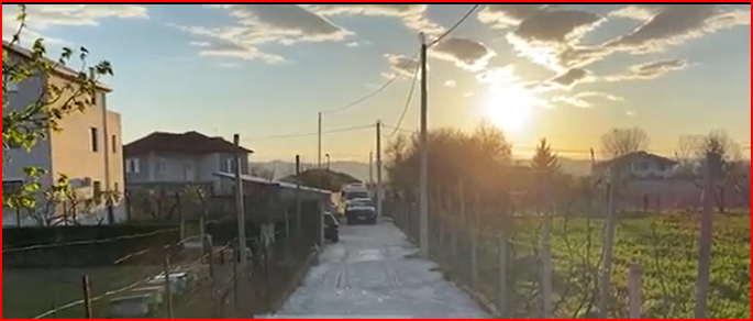 EKZEKUTIMI I GENTIAN BEJTJAS/ Pamjet nga banesa, policia ‘blindon’ Fushë-Krujën