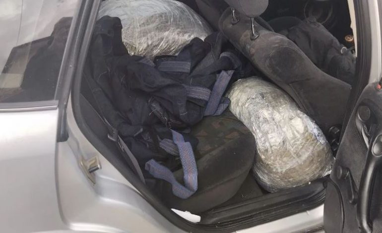 KAPEN 100 KILOGRAM DROGË NË GREQI/ Arrestohen dy persona, njëri prej tyre shqiptar