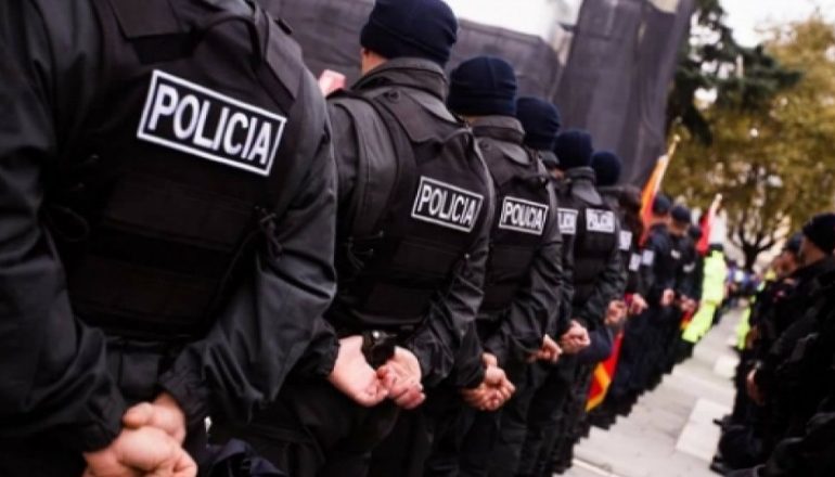 RAPORTI I SPAK: Biznesmenët lokalë bëjnë lidhjet e policëve me bandat e krimit