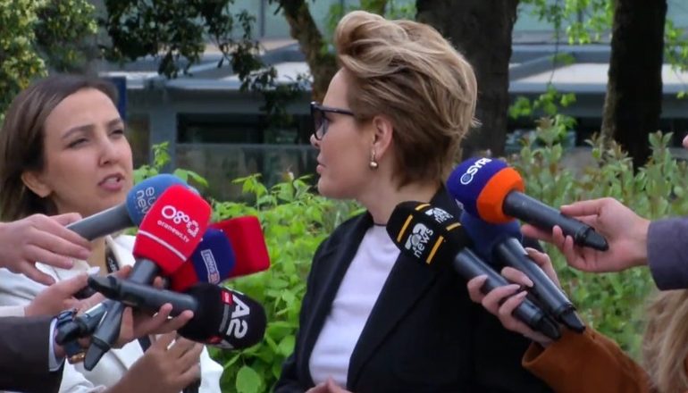 SULMET E METËS NDAJ DUMANIT/ Kryemadhi: Jam dakord me çdo fjalë që ka thënë, por jo për mënyrën