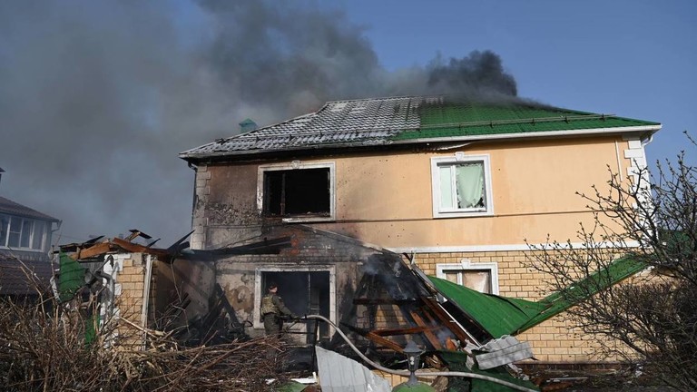 UKRAINA SHËNJESTRON QYTETIN RUS TË BELOGRADIT/ Të paktën 9 të plagosur nga sulmi me raketa