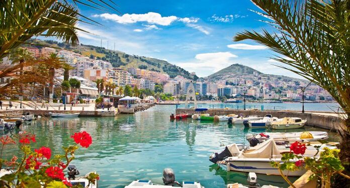 “JEHONË” TURIZMIT/ “TgTourism”: Shqipëria – Toka e Shqiponjave, një ndërthurje ngjyrash të ngrohta dhe aromash të lashta