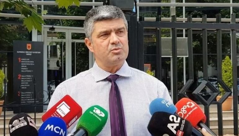SHPËRDORIM DETYRE/ SPAK mbyll hetimet dhe dërgon për gjykim ish-kreun e Dhomës së Avokatisë së Korçës, Arben Lena
