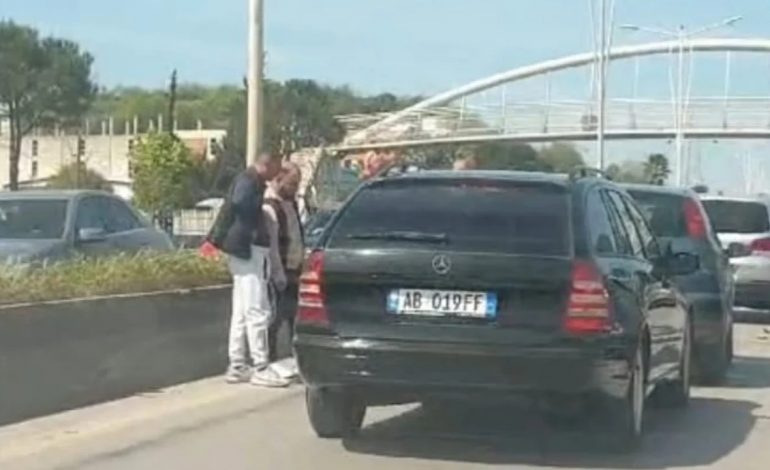 DETAJET E PARA/ Aksident i katërfishtë në autostradën Tiranë-Durrës, krijohen radhë të gjata trafiku