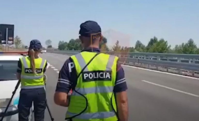 POLICIA RRUGORE NË AKSION/ Brenda një javë vendosen 27 mijë gjoba dhe arrestohen 45 shoferë