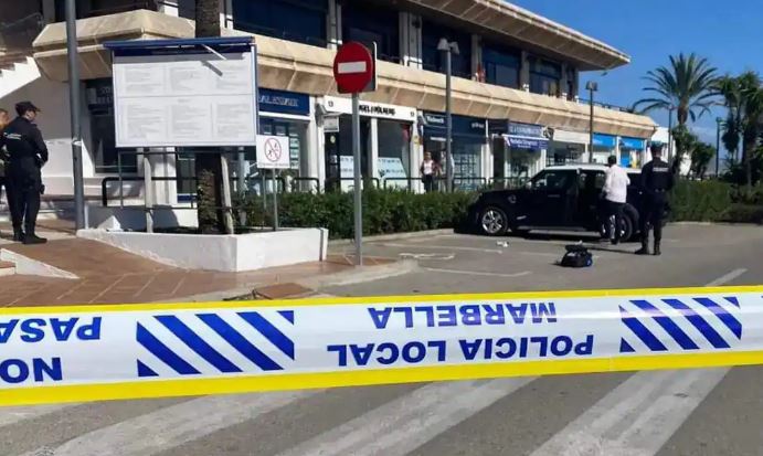 ATENTAT NDAJ NJË SHQIPTARI NË SPANJË/ Qëllohet me 5 plumba në një qendër tregtare