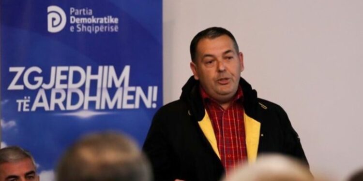 TJETËRSUAN 7.500 M2 TOKË/ Kërkohet arrest me burg për ish-kryekomunarin e Bërxullit dhe 3 të tjerë