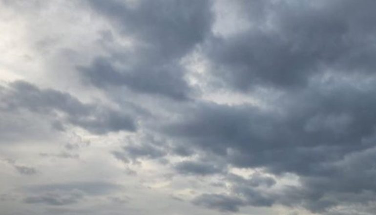 PARASHIKIMI I MOTIT/ Vranësira, shira lokalë dhe temperatura deri në 21 gradë