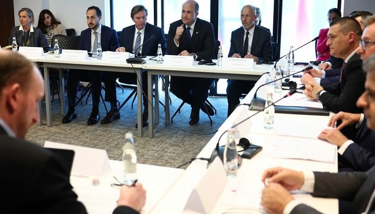 SULMET E METËS NDAJ DUMANIT/ Ambasadori britanik: SPAK ka mbështetjen tonë, t’i japim fund pandëshkueshmërisë