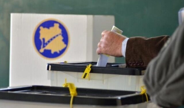 ZGJEDHJE NË 4 KOMUNA TË KOSOVËS/ Votohet për shkarkimin ose jo të kryetarëve shqiptarë