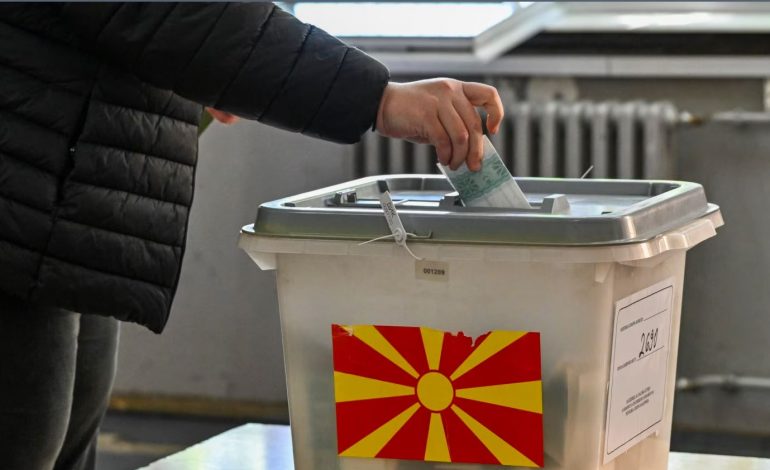 ZGJEDHJET NË MAQEDONINË E VERIUT/ Analistët për VOA: Retorika nacionaliste, e dëmshme për të ardhmen europiane të vendit
