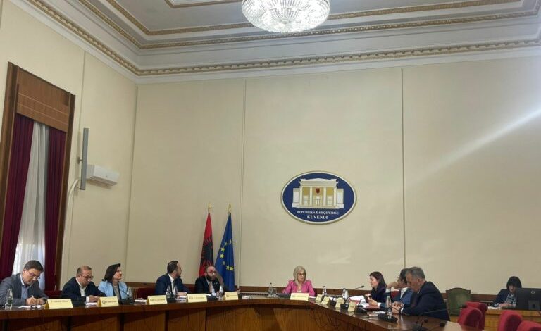 MANDATI I XHAÇKËS/ Çuçi: Mazhoranca s’ka penguar asnjë vendim, ekziston një vakum për kërkesën…