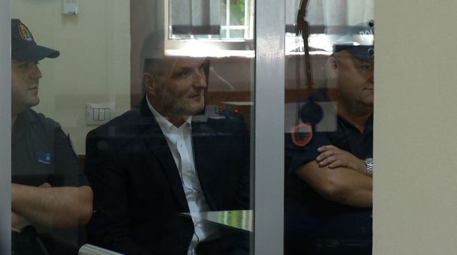 NË QELI PËR VRASJEN E HADARIT/ Ja kur do ta shqyrtojë Gjykata e Lartë rekursin e Izet Haxhisë