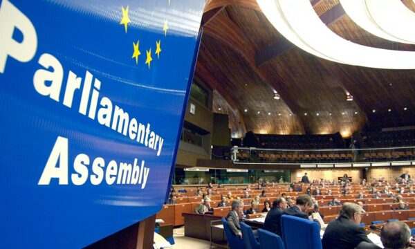 DISKUTIMI PËR KOSOVËN/ Deputetja spanjolle mbështet anëtarësimin në KiE, përfaqësuesi i Hungarisë shprehet kundër