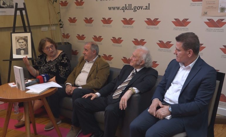 “PASIONI IM, LETRAT DHE DASHURIA PËR…”/ Poeti dhe përkthyesi Petro Çerkezi promovon 3 libra