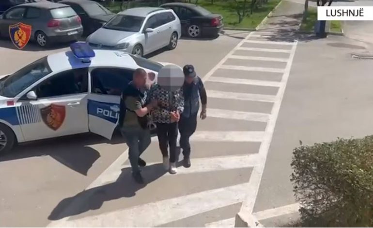 PUBLIKOI NË RRJETET SOCIALE NJË VIDEO ME NJË VAJZË TË MITUR/ Arrestohet 19-vjeçari në Lushnjë