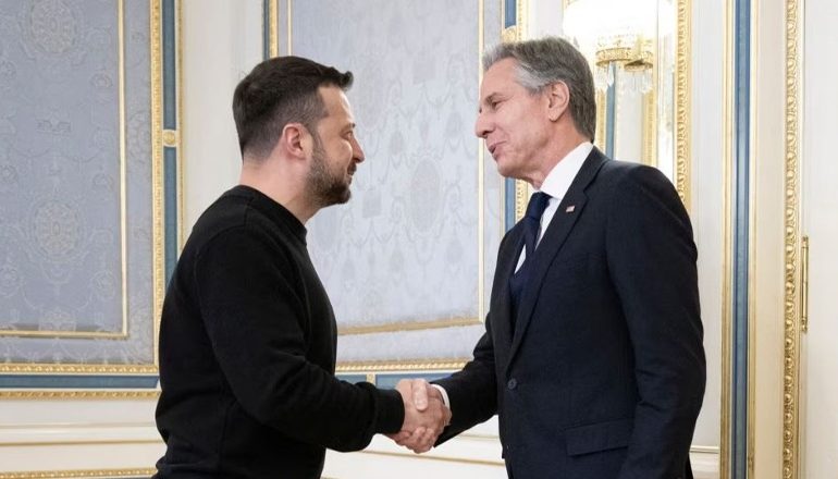 E KONFIRMON Blinken: SHBA-ja i ka dhënë leje Ukrainës t’i përdorë armët e saj për sulme në Rusi