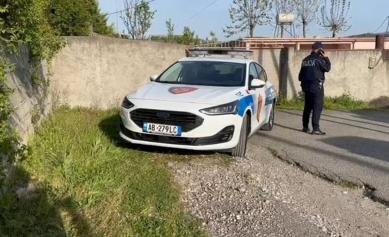 “PLAS” SHERRI BRENDA LOKALIT NË SARANDË/ Shpallet në kërkim 44-vjeçari, nën hetim dhe një vajzë
