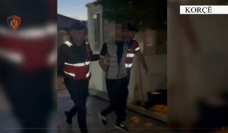 “MË JEP PARATË OSE…”/ Kanosi me jetë një 37-vjeçar, arrestohet 39-vjeçari në Tiranë (EMRI)