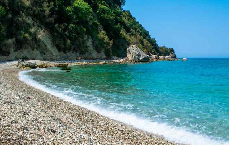 “JEHONË” TURIZMIT/ “Solo Finanza”: Italianët zgjedhin Shqipërinë si destinacionin ideal për t’u çlodhur buzë detit