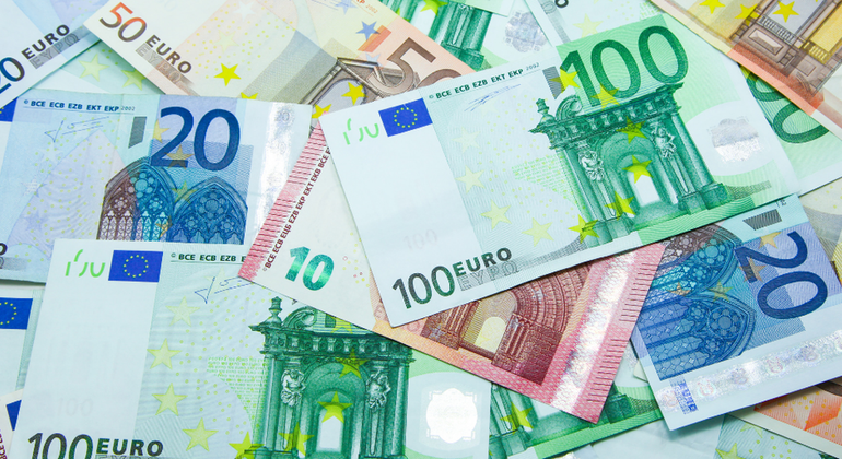 EURO PREK “VIJËN E KUQE”/ Ja çfarë parashikohet gjatë kulmit të sezonit turistik?